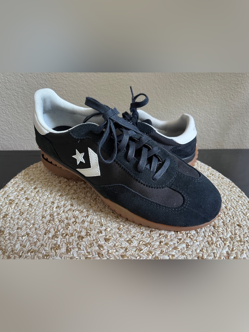 Converse Black Run Star Low Trainers